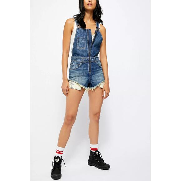 MSRP $108 NEW Free People Sunkissed Short Overalls Size 4 SAME DAY SHIP - Picture 2 of 8